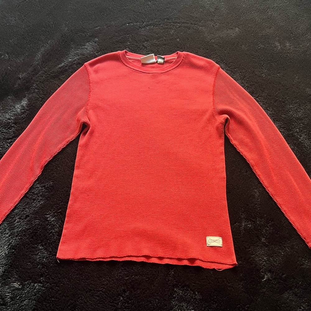 Simple vintage red long sleeve